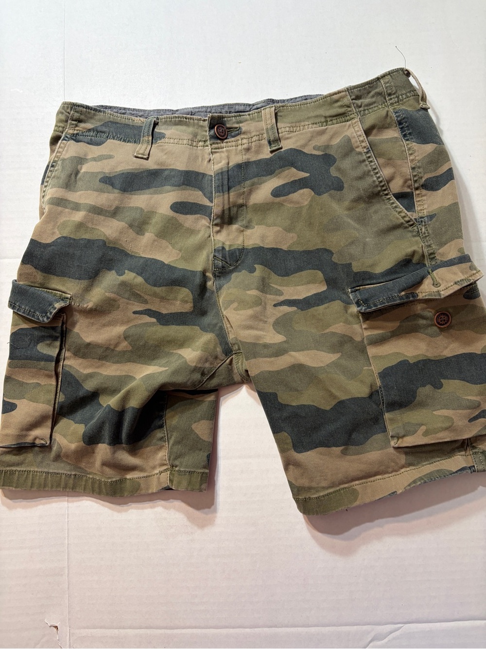 Camouflage CAMO Lucky Cargo Shorts 34-36"W Stretch 9" Inseam*